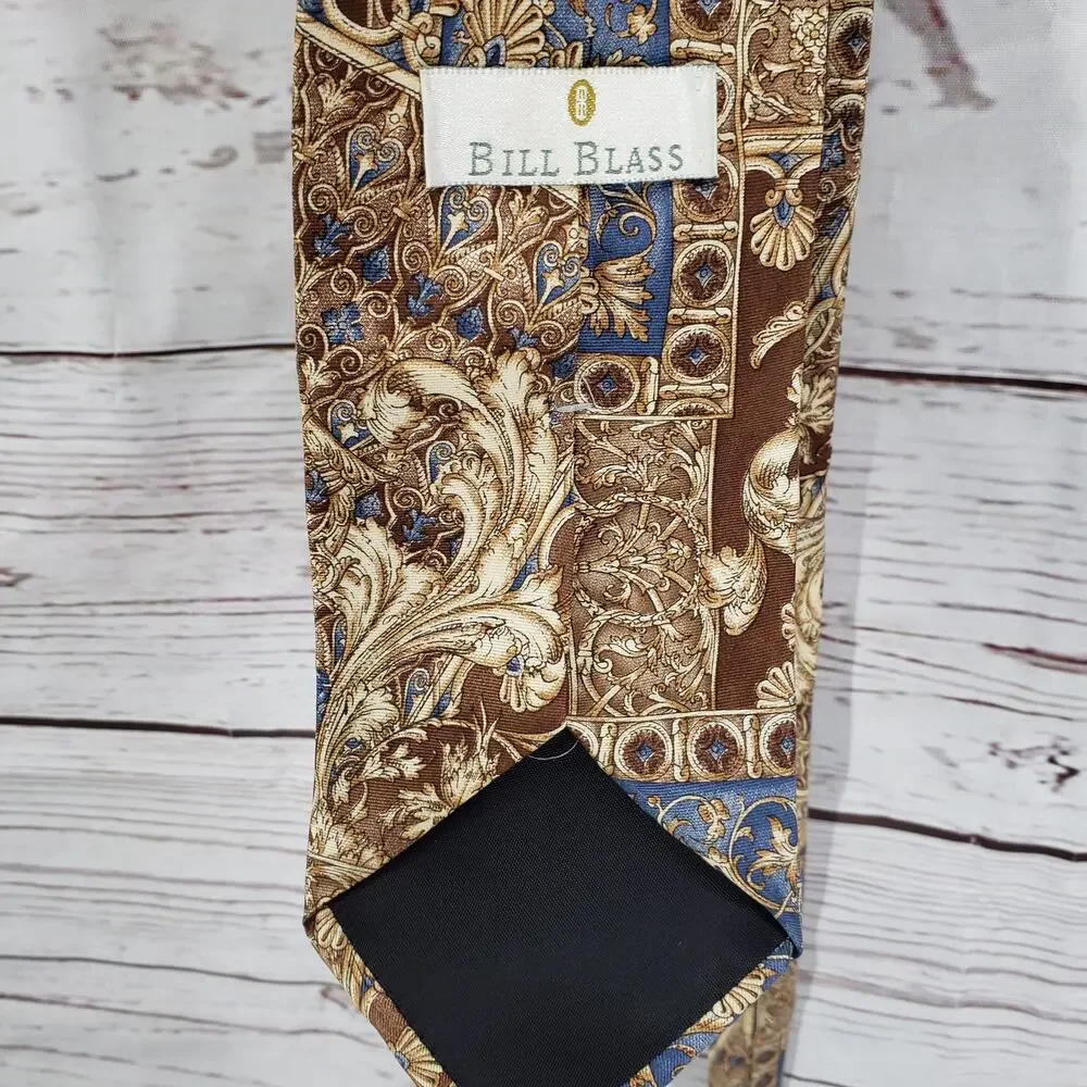 Bill Blass Men's All Silk Brown Blue Paisley Tie